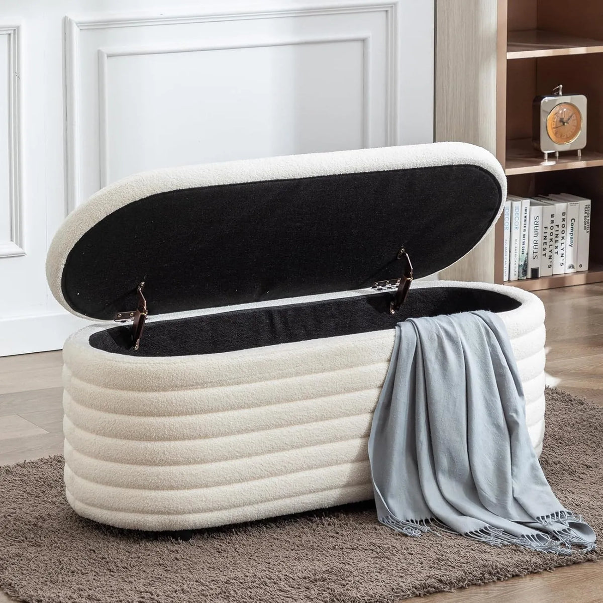 Banc de Rangement en Fausse Fourrure 120L - Pouf Entrée et Chambre, Blanc
