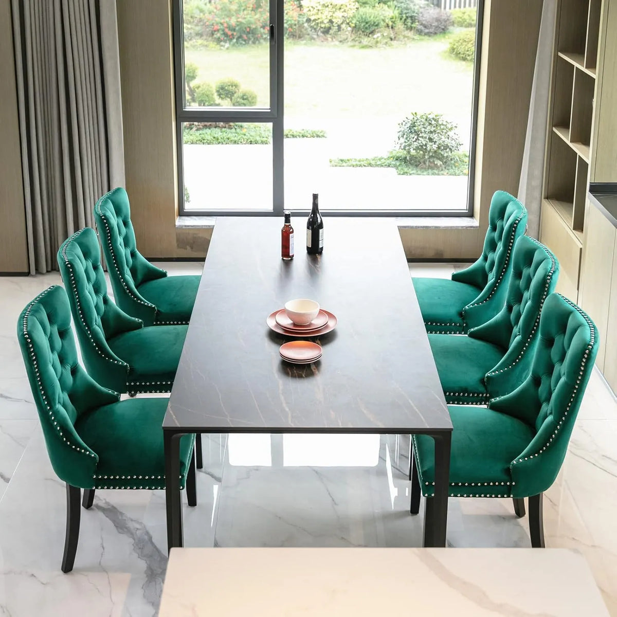 Lot de 6 Chaises de Salle à Manger en Velours Vert avec Rivets, Dossier Haut, Jambes en Bois, Capacité de 130kg