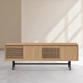 Meuble TV en chêne clair à 4 portes - Design élégant par Céline Mognon