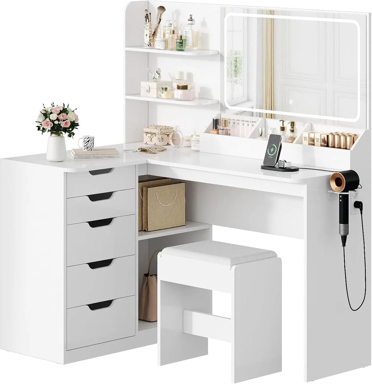 Table de Maquillage Moderne en L avec Miroir LED et Tabouret, Prise Intégrée et Support Sèche-Cheveux, 5 Tiroirs et Étagères de Rangement, Couleur Blanche