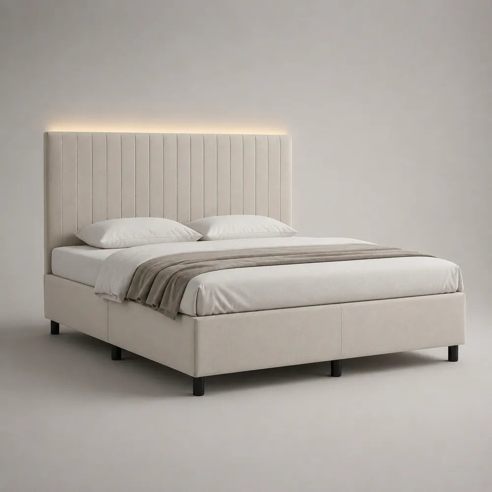 Lit 160 x 200 cm tissu polyester beige tête de lit à canaux verticaux avec éclairage indirect structure MDF et contreplaqué pieds bois massif sommier à lattes